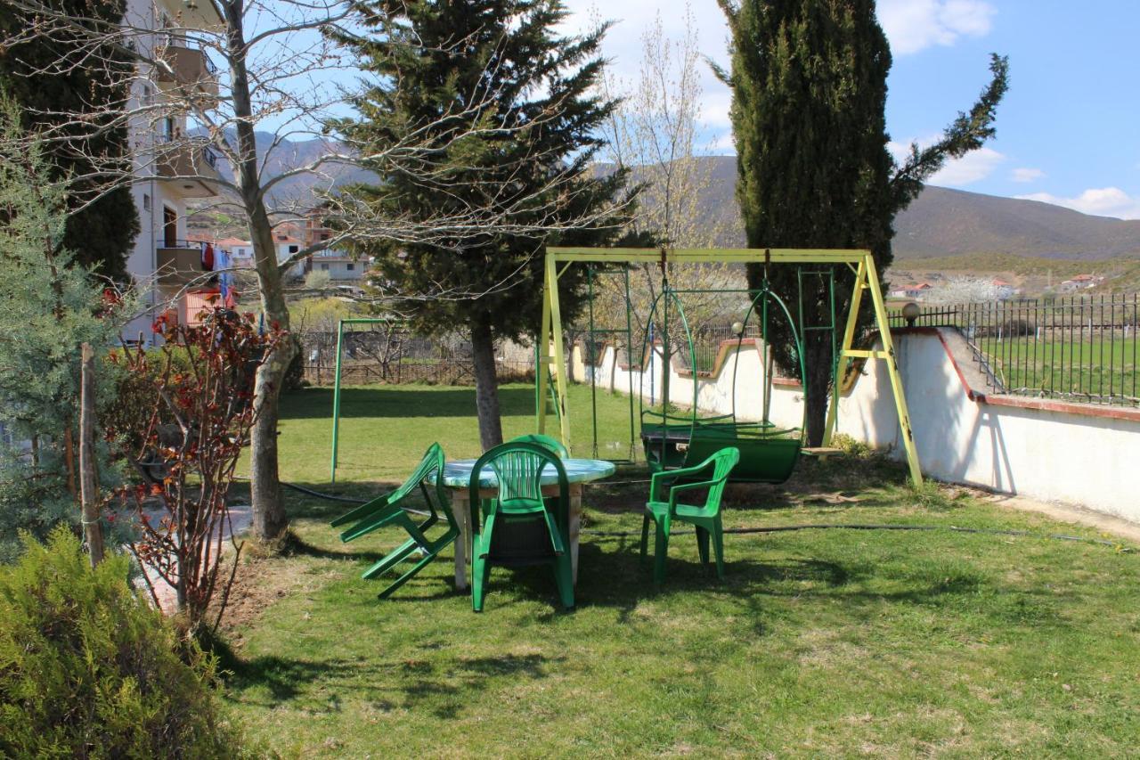 Camping & Guest House Herges Udenisht Extérieur photo