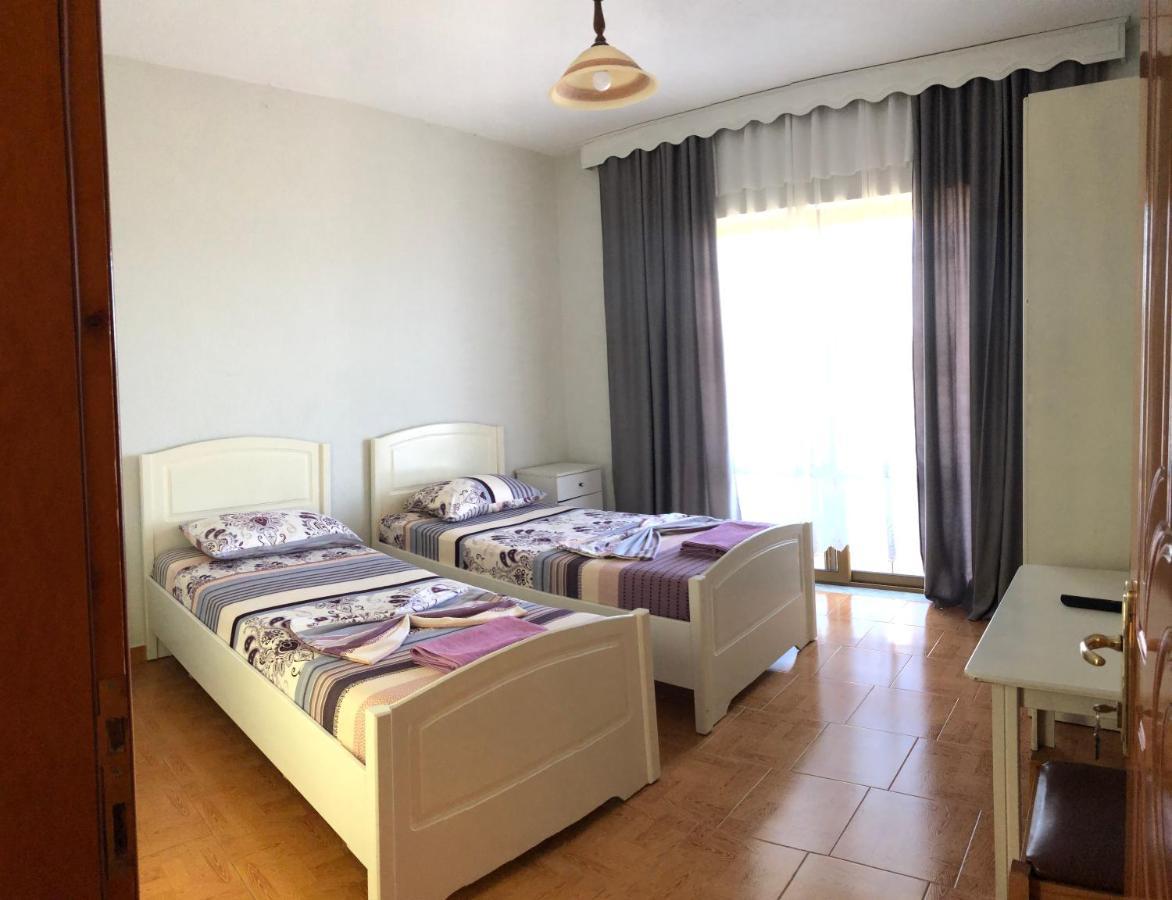 Camping & Guest House Herges Udenisht Extérieur photo
